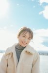 画像4: 乃木坂46　秋元真夏 卒業記念写真集『振り返れば、乃木坂』　コーチャンフォーオリジナル特典付き (4)