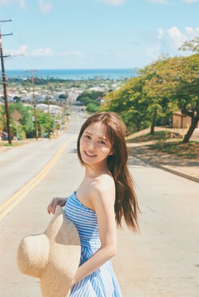 日向坂46 加藤史帆1st写真集 コーチャンフォーオリジナル特典付き