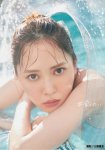 画像2: 日向坂46　加藤史帆1st写真集　コーチャンフォーオリジナル特典付き (2)