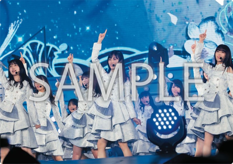画像1: 乃木坂46 Blu-ray&DVD「MIZUKI YAMASHITA GRADUATION CONCERT」完全生産限定盤 コーチャンフォーオリジナル特典付き (1)