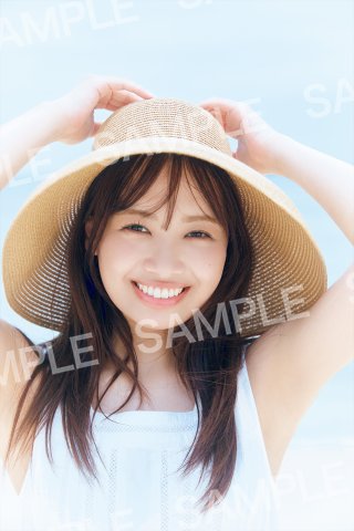 日向坂46 オフショット写真集『日向撮VOL.01』2021年4月27日発売