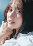 画像2: 乃木坂46 金川紗耶1st写真集『好きのグラデーション』コーチャンフォーオリジナル特典付き (2)