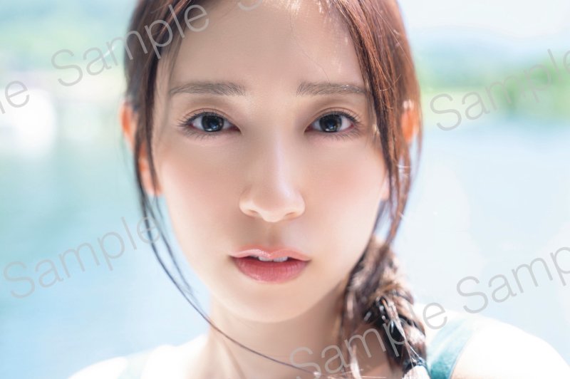 画像1: 金村美玖２ｎｄ写真集『機微』　コーチャンフォーオリジナル特典付き (1)
